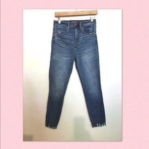 Abercrombie & Fitch Frayed bottom Jeans